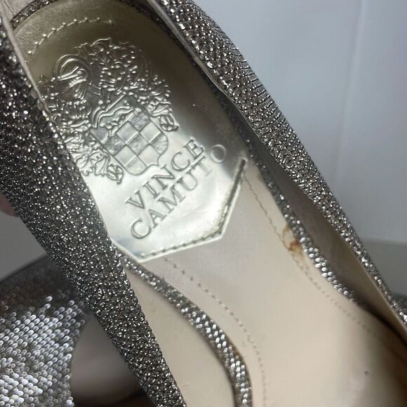 Vince Camuto Kadri Silver Sparkle Fabric Pumps Heels 8.5 - Picture 9 of 13